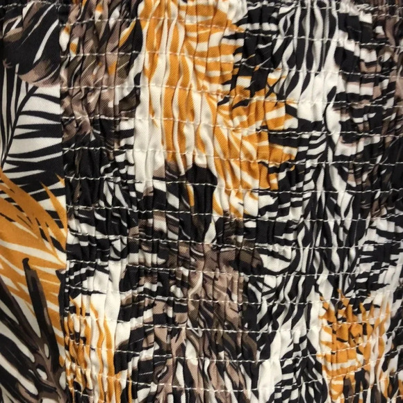 NEW with Tag Milk & Honey Black & Gold Palm Leaves Halter Crop Top | Sz Large - Picture 6 of 8